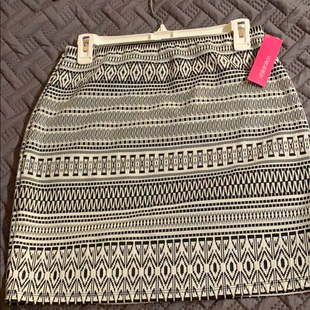 Bodycon Medium Skirt